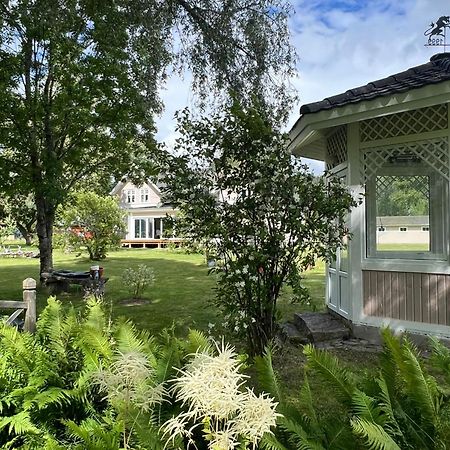 Апартаменты Rosa Huset Osebol Stollet Экстерьер фото