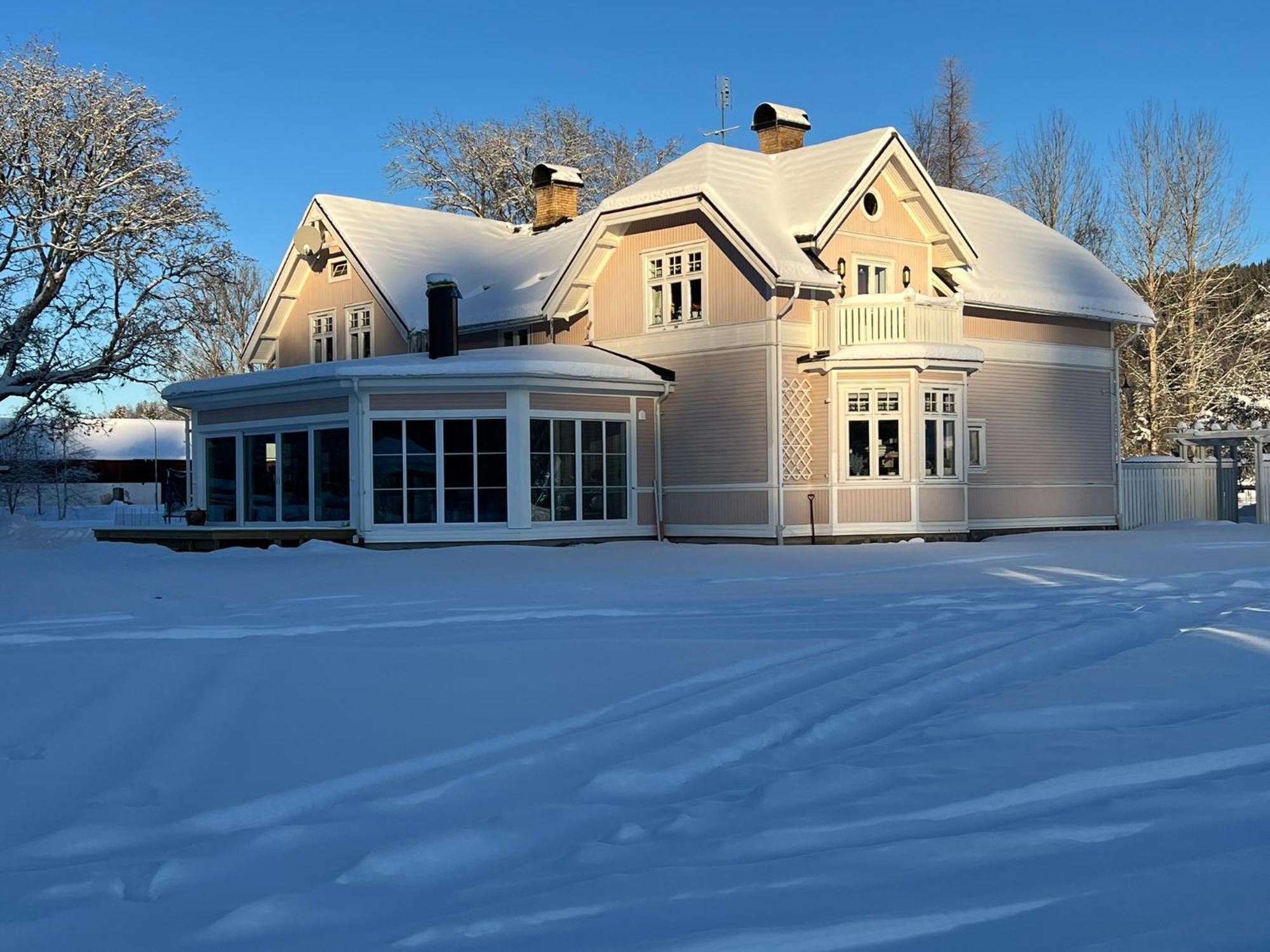Апартаменты Rosa Huset Osebol Stollet Экстерьер фото